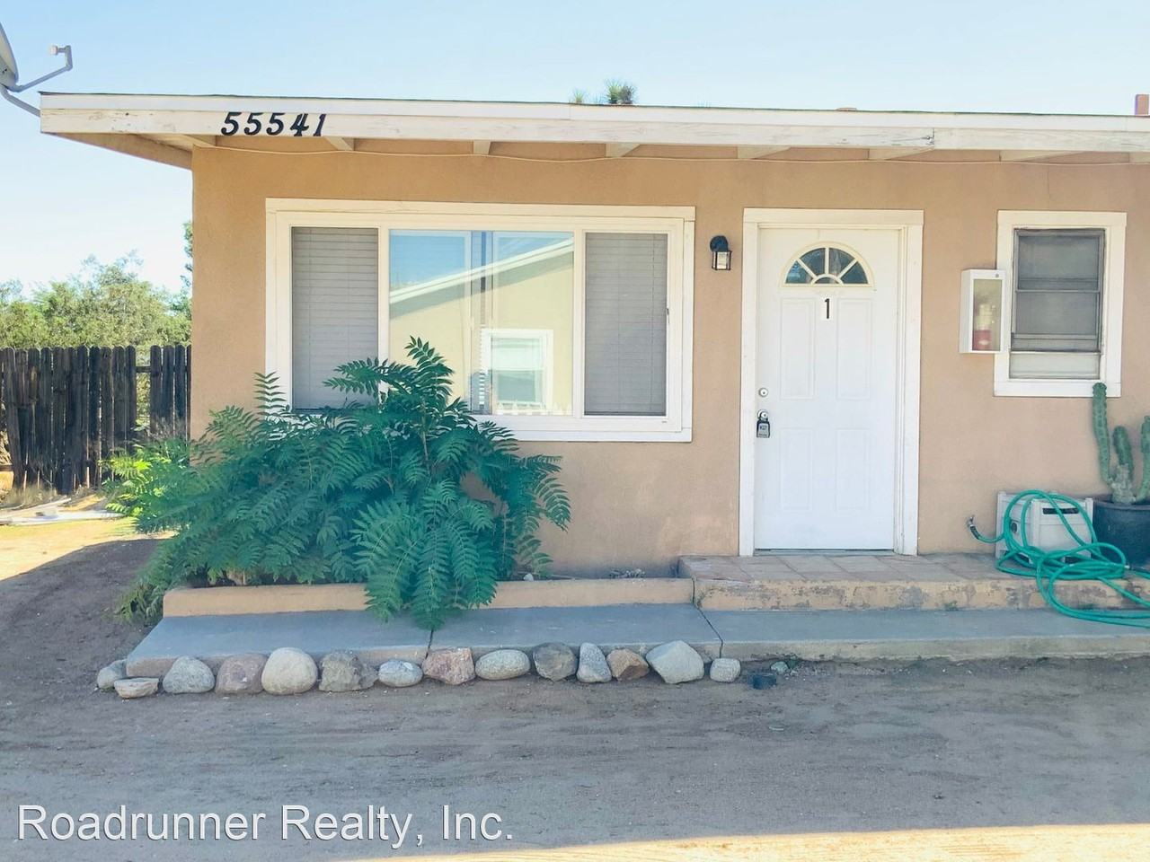 55541 Pueblo Trail - Photo 3 of 10