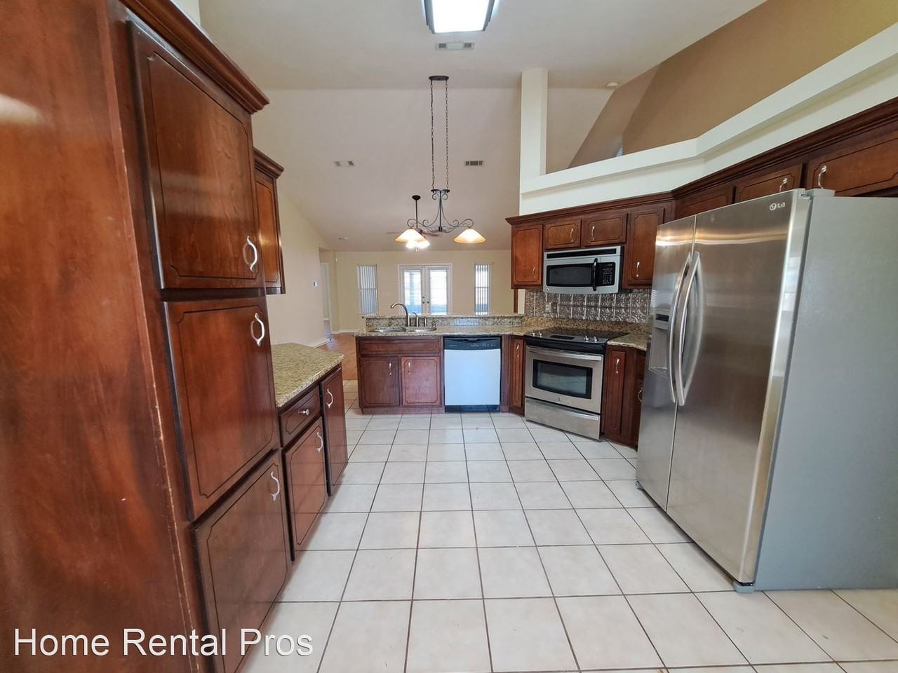 6081 Strickland Pl - Photo 3 of 50