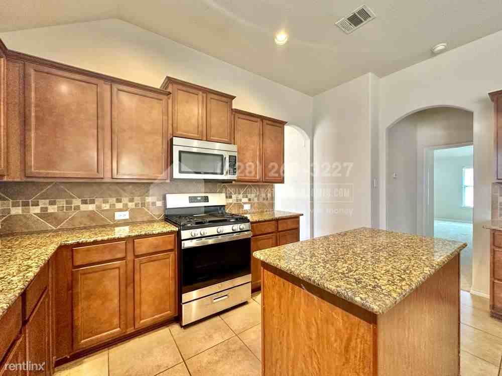 129 Snowflake Dr - Photo 2 of 35