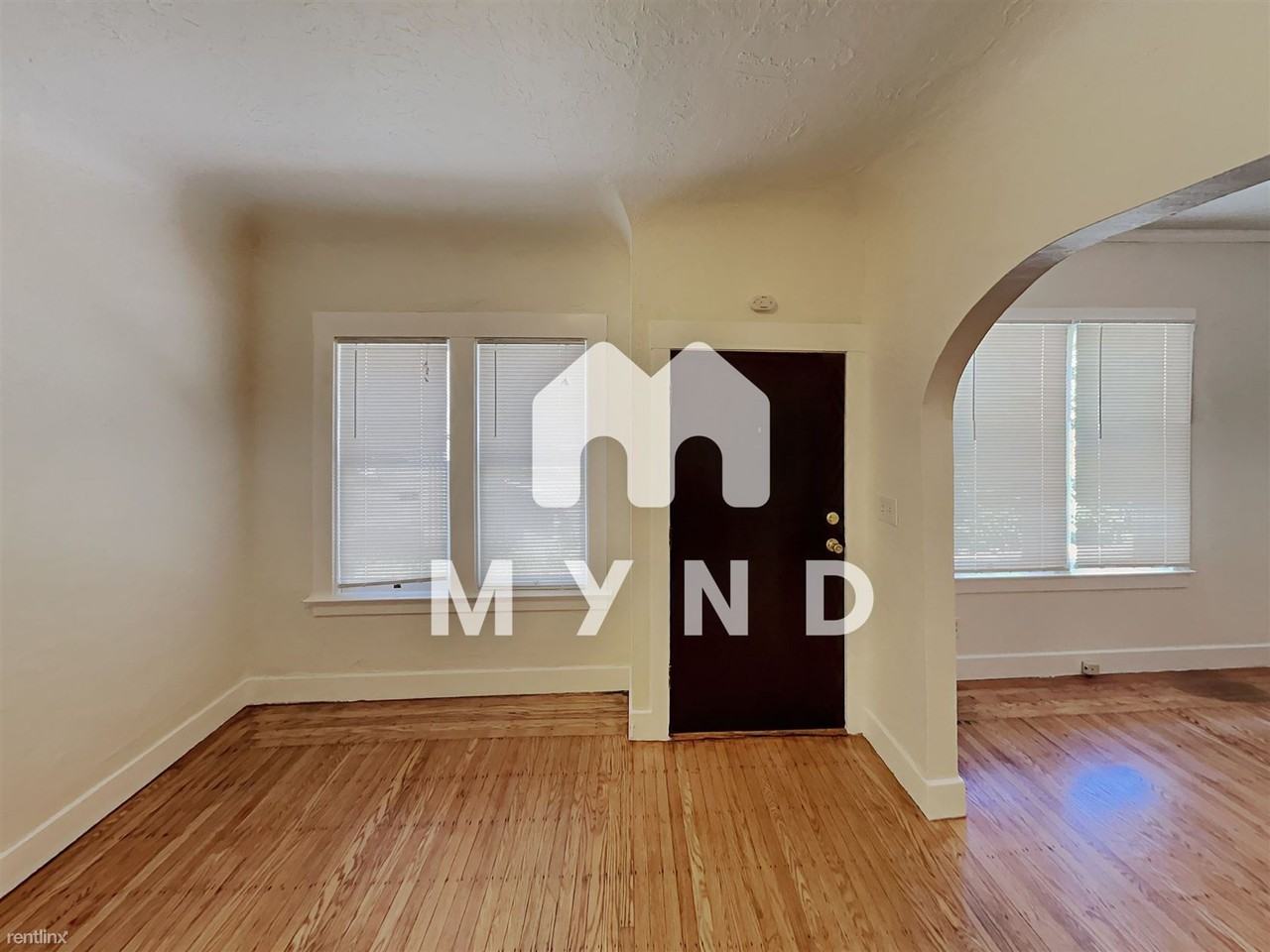 229 Athol Ave - Photo 2 of 12