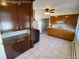 featured image of 79 Clarendon Ave #2