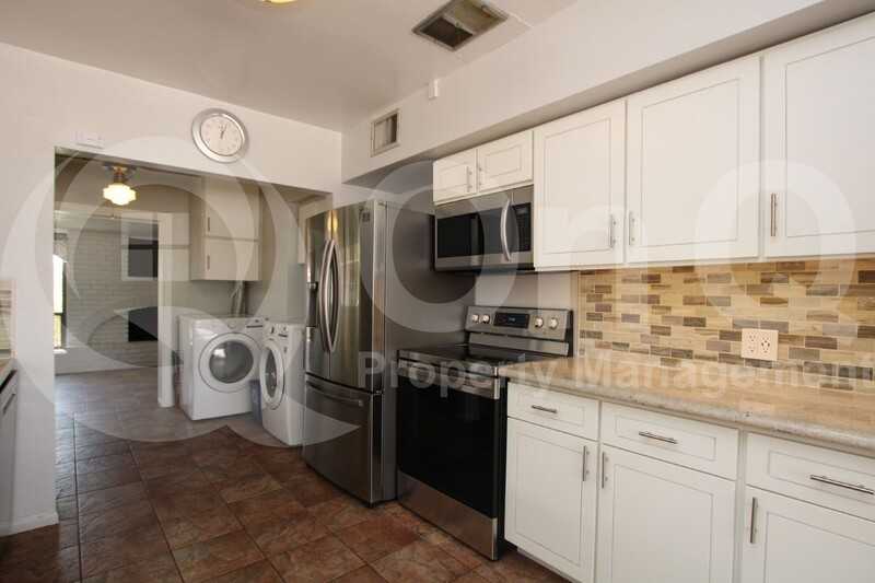 909 W Avalon Dr - Photo 2 of 19