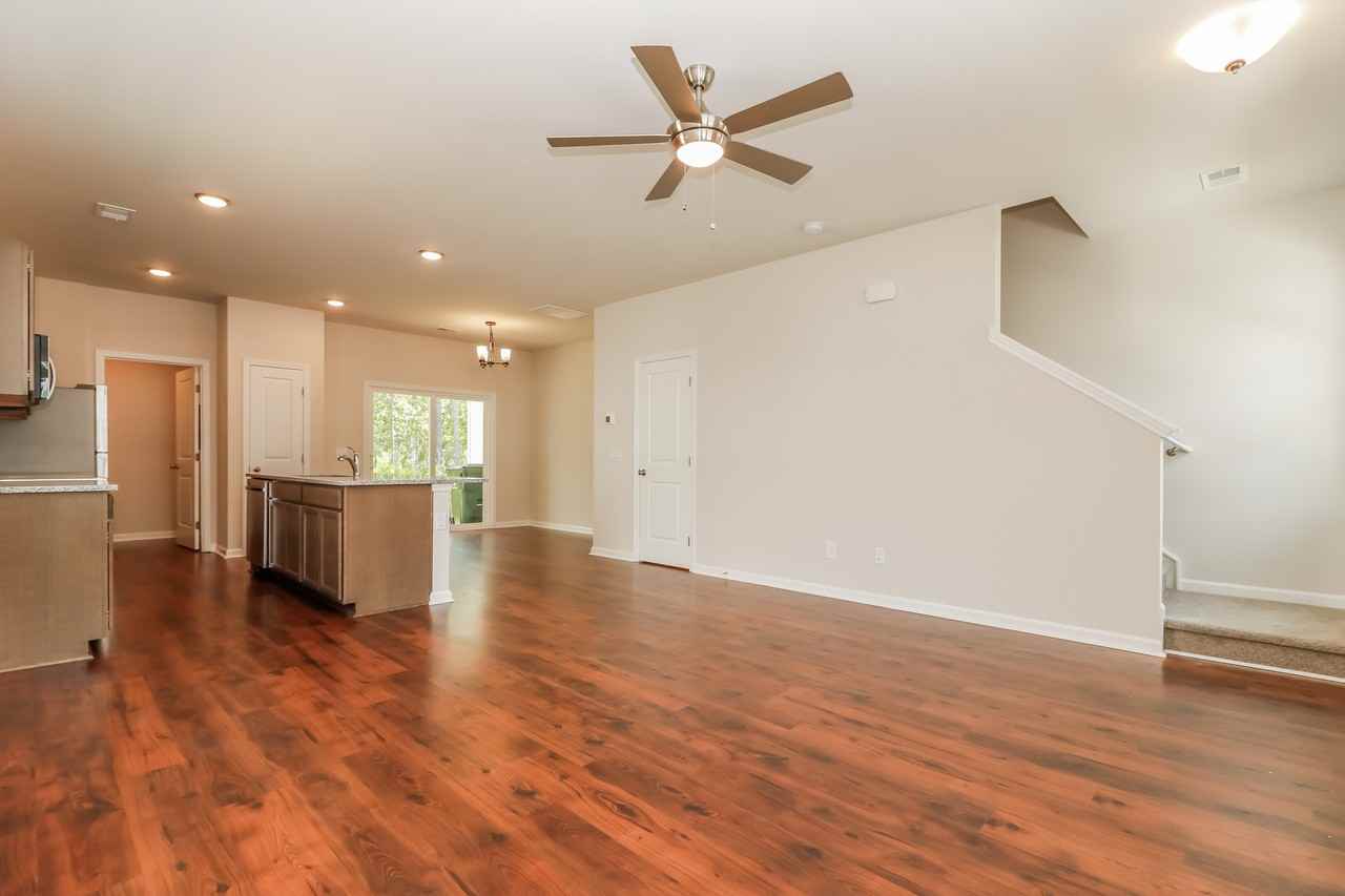 103 Morning Line Dr - Photo 3 of 31