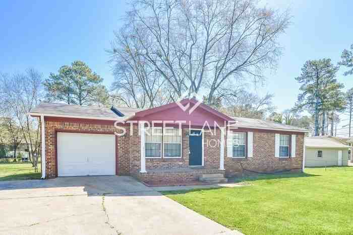 4002 Summerhill Dr Nw - Photo 2 of 16