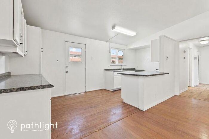 44523 21st St E - Photo 3 of 18