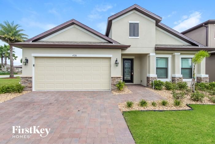 4728 Alligator Flag Cir - Photo 2 of 15