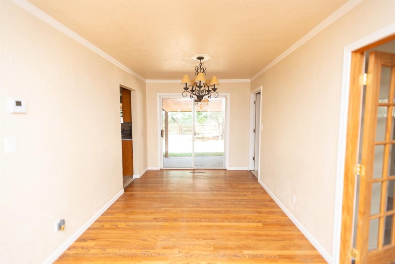 307 N 3rd St #1 - Photo 7 of 50