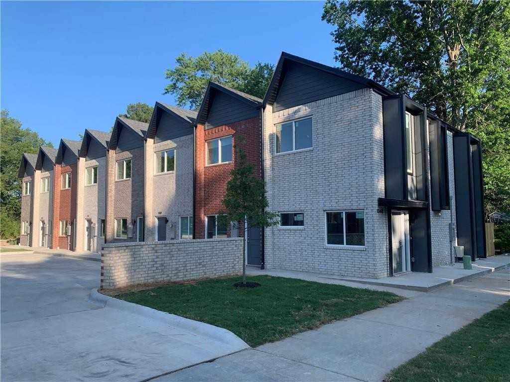 1348 West AVE Unit 105 105, Fayetteville, AR 72701 2 Bedroom House