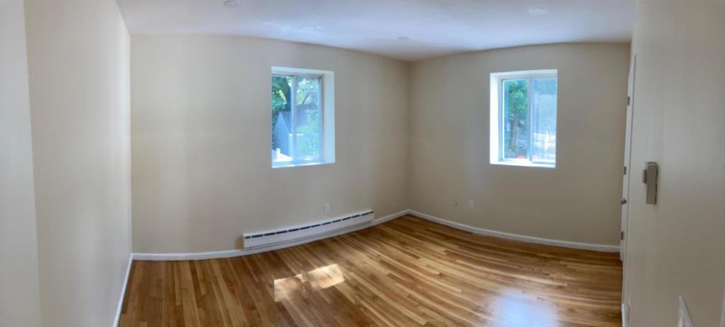 656 Hyde Park Ave - Photo 7 of 9