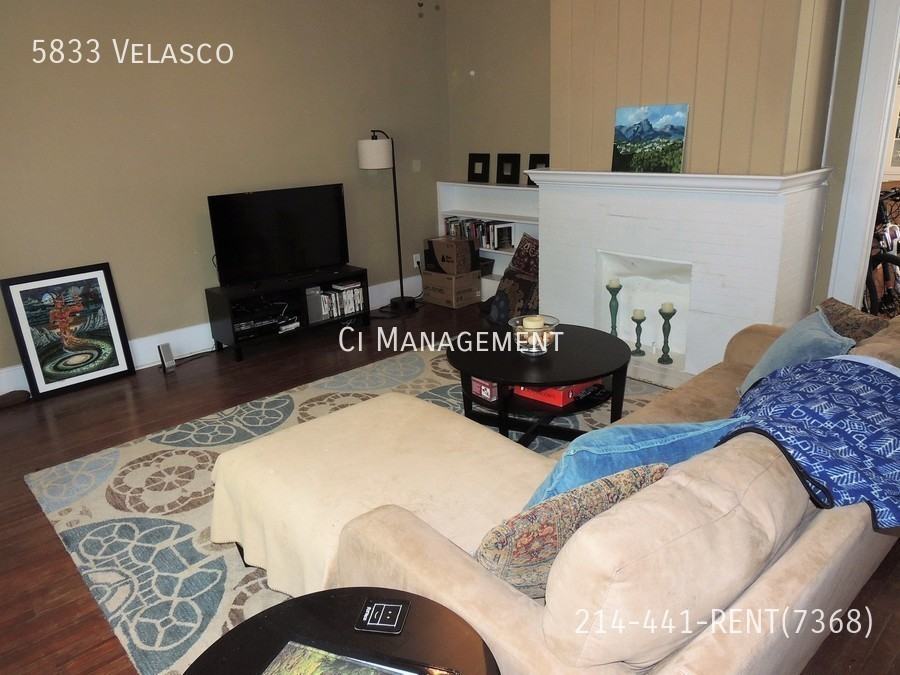 5833 Velasco Ave - Photo 3 of 37