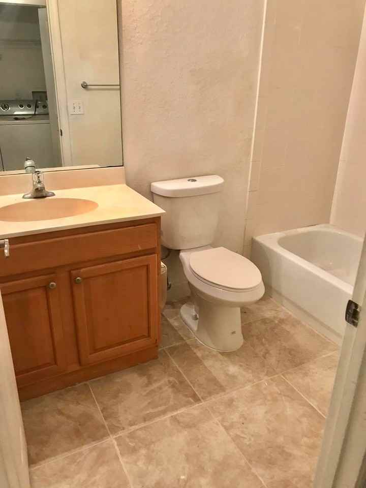 779 Pipers Cay Dr #779 - Photo 3 of 6