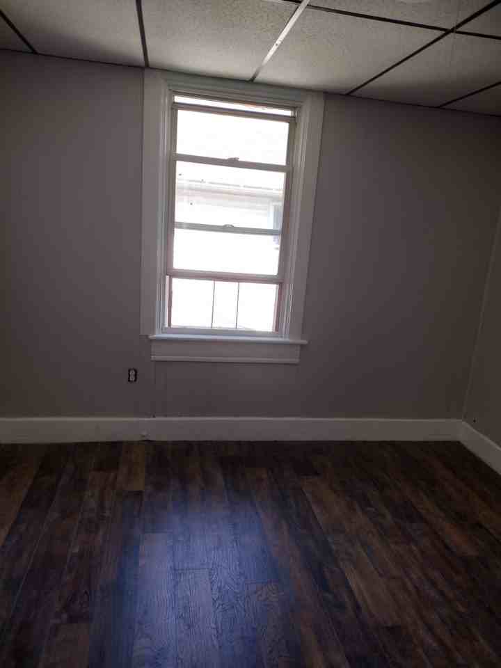 118 3rd St #2 - Photo 2 of 7