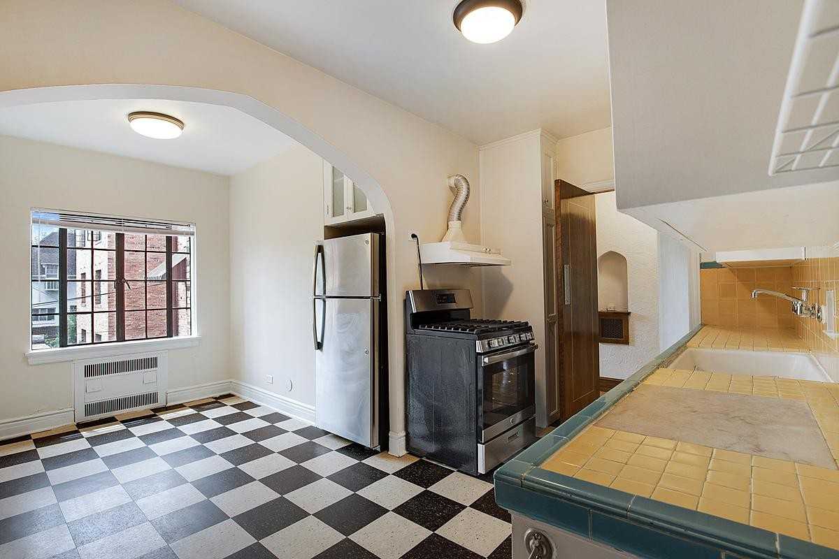 The Avon Apartments 1282 Detroit St, Denver, CO 80206 Zumper