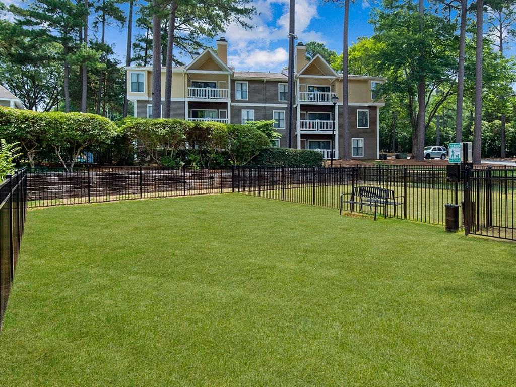 Sommerset Place - Photo 4 of 35