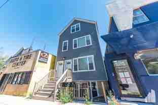 2437 N Ashland Ave #1F - Photo 1 of 1