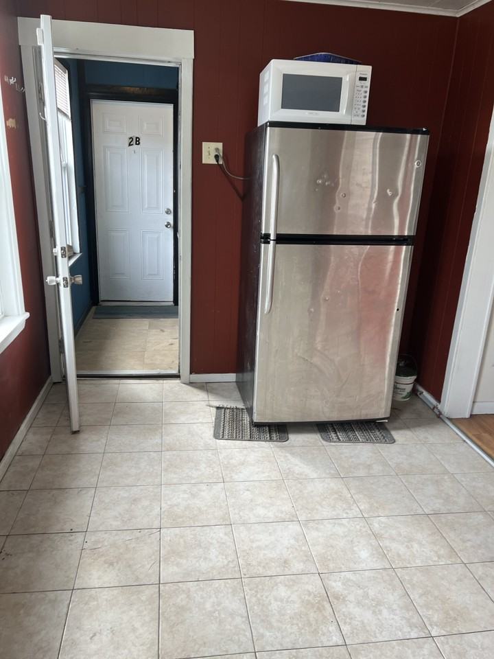 46 Broad St #3 - Photo 4 of 10