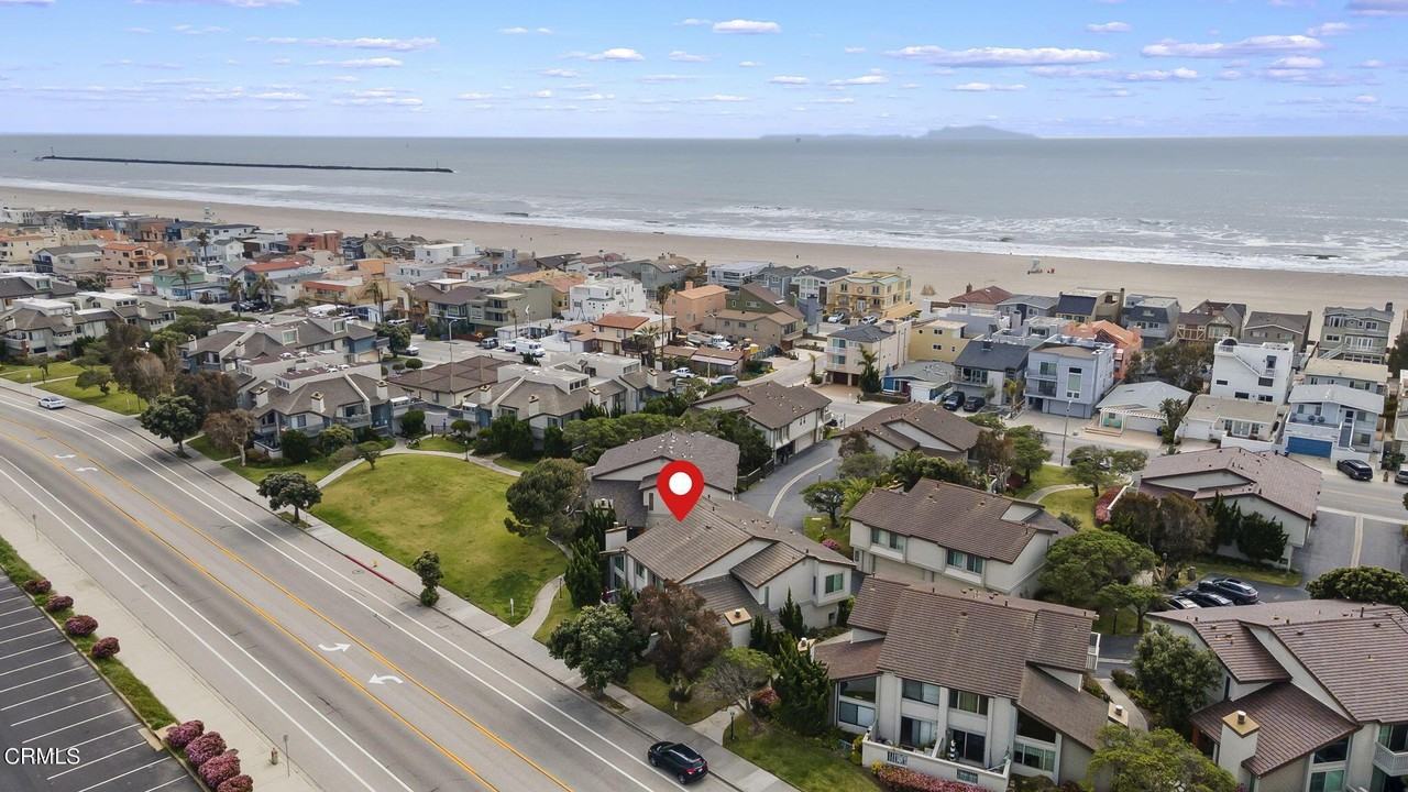 3354 Sunset Ln - Photo 2 of 16