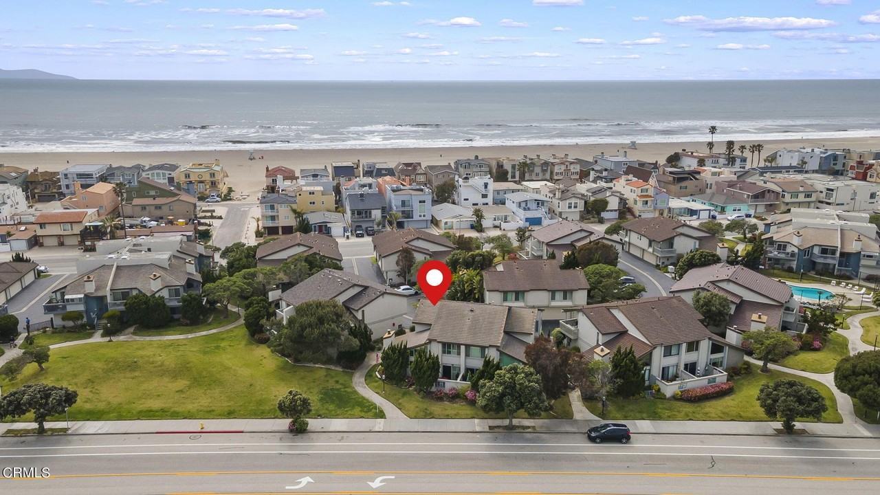 3354 Sunset Ln - Photo 3 of 16