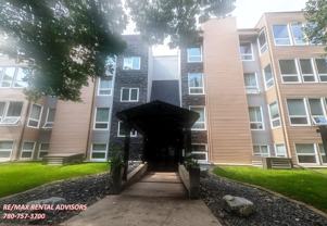 10172 118 St Nw - Photo 1 of 1