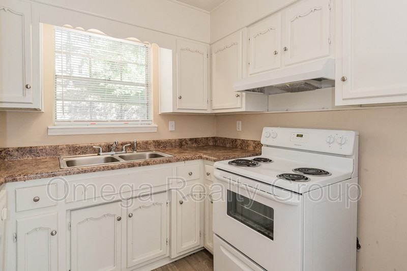 3300 Warringwood Dr - Photo 6 of 28