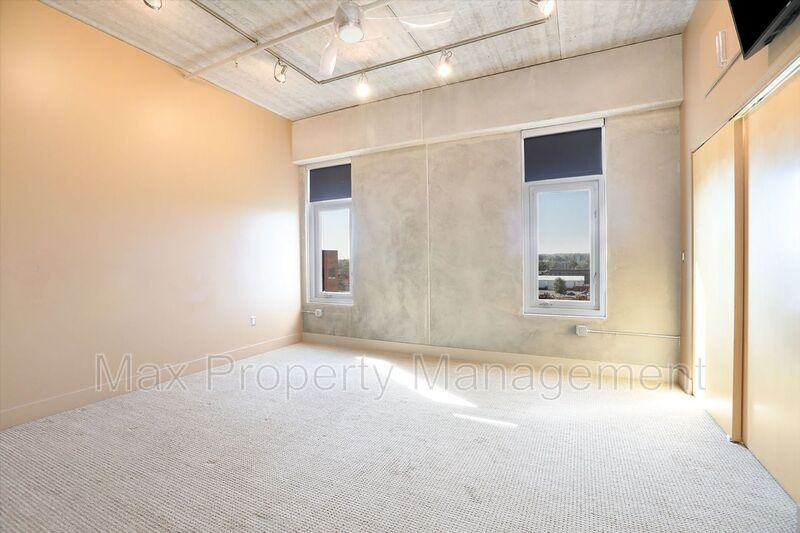 309 E 5th St #505 - Photo 2 of 41