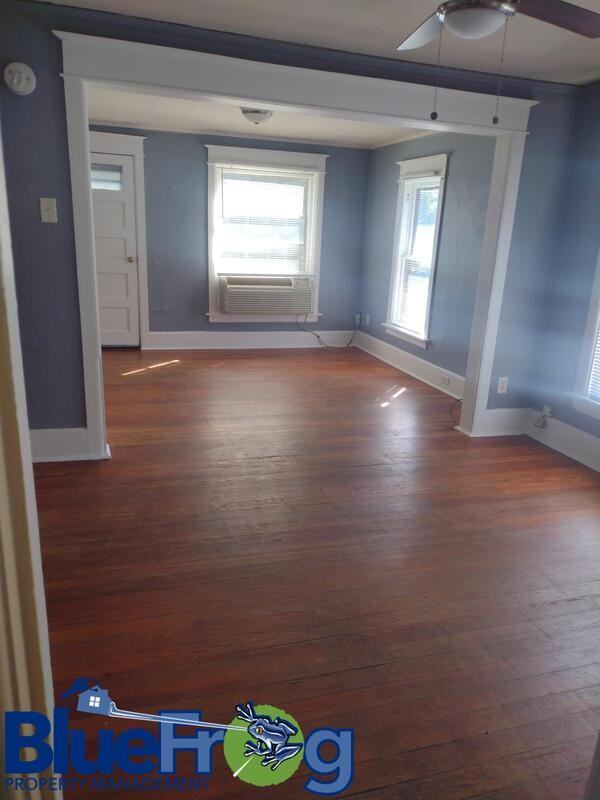 1112 S 11th St - Photo 3 of 10