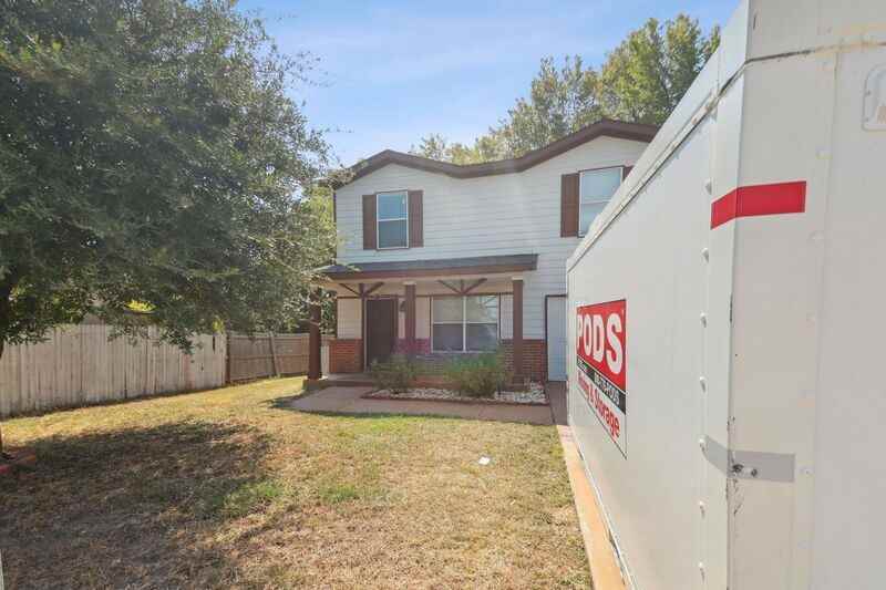 208 Billy Wickliffe Dr - Photo 2 of 27