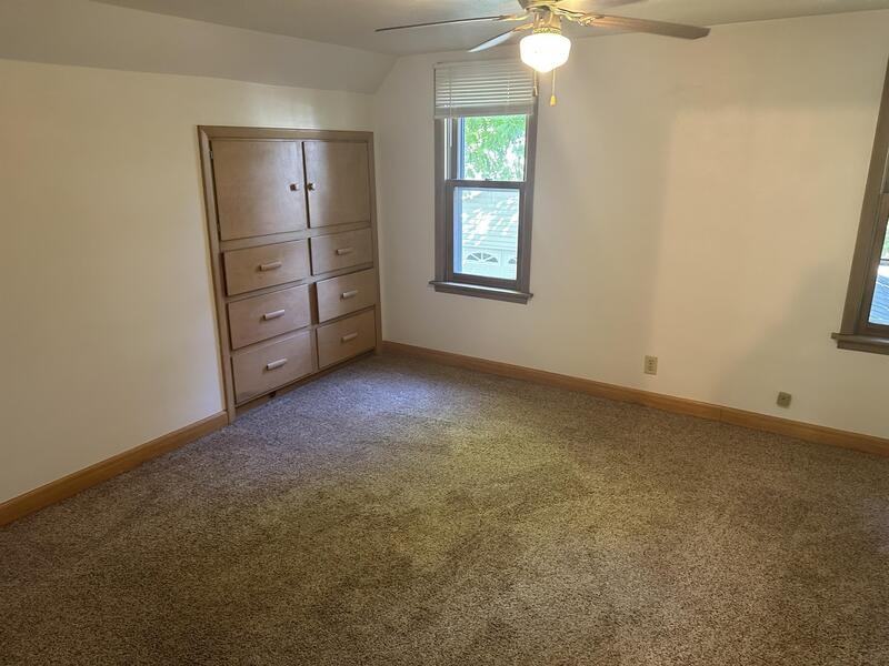 326 326/328 Mill Street - Photo 4 of 11