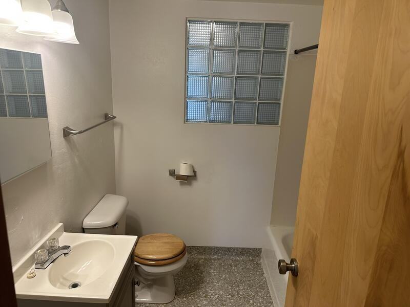 326 326/328 Mill Street - Photo 7 of 11