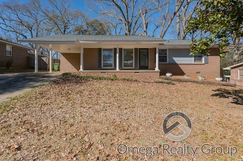 712 Joryne Dr - Photo 2 of 43