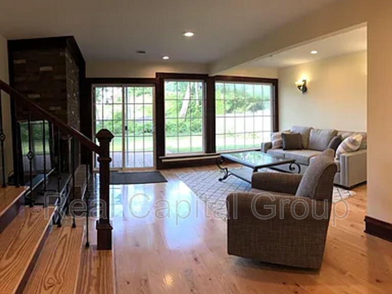 91 Berkshire Blvd - Photo 5 of 20