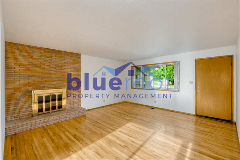 9745 Sw 92nd Ave - Photo 2 of 17