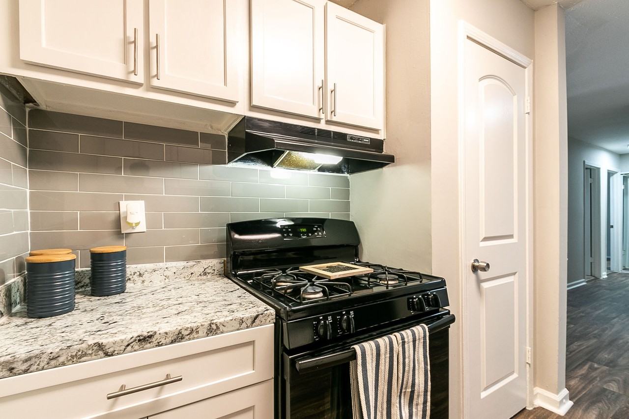 Sedona Falls - Photo 2 of 50