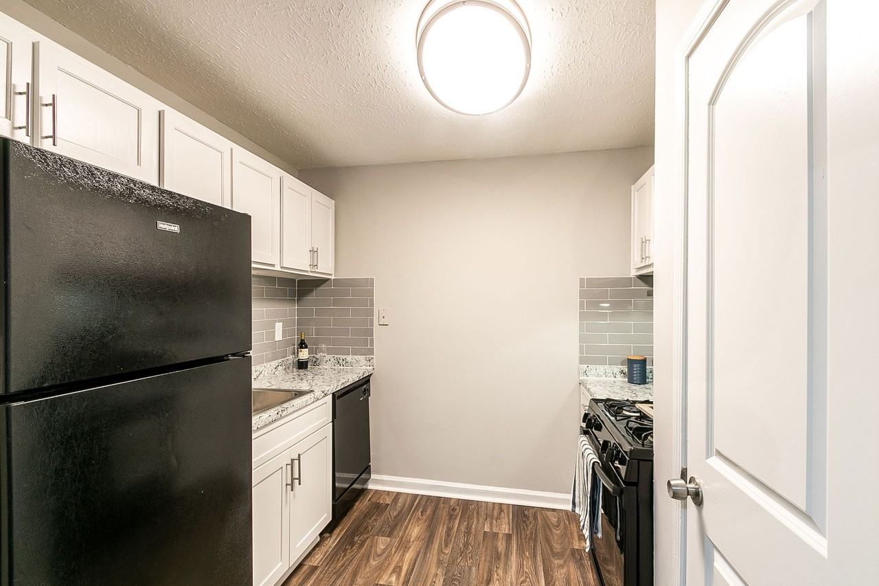 Sedona Falls - Photo 4 of 50