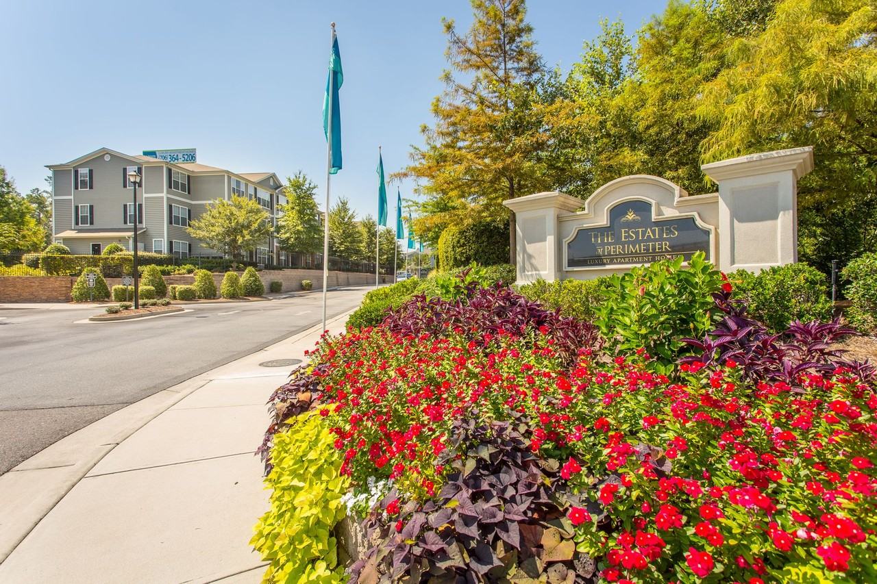 The Estates at Perimeter - Photo 2 of 29