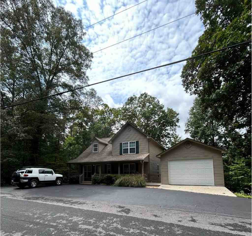 513 Lapidary Ln - Photo 2 of 26