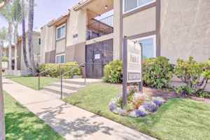 featured image of 840 N Idaho St