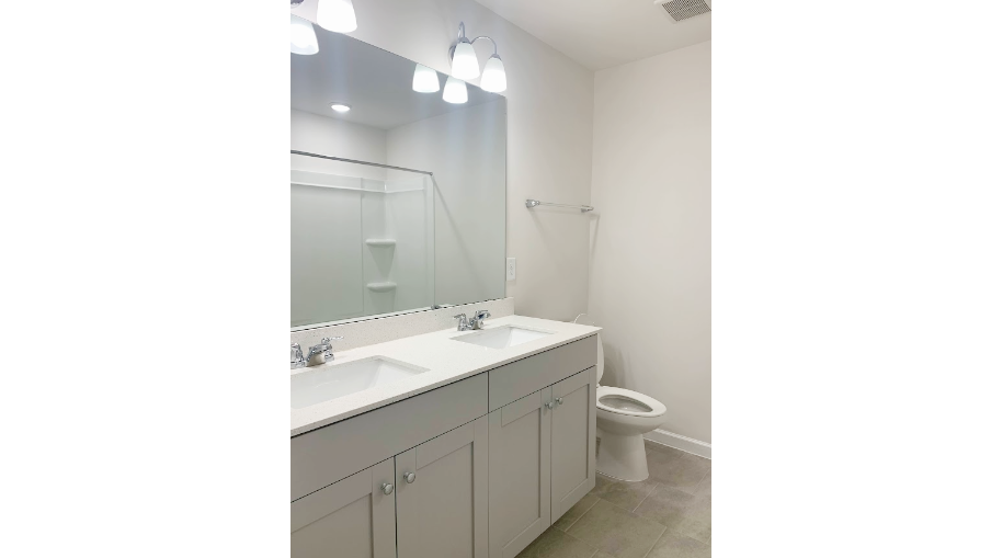 612 Creekway Dr #1 - Photo 4 of 16