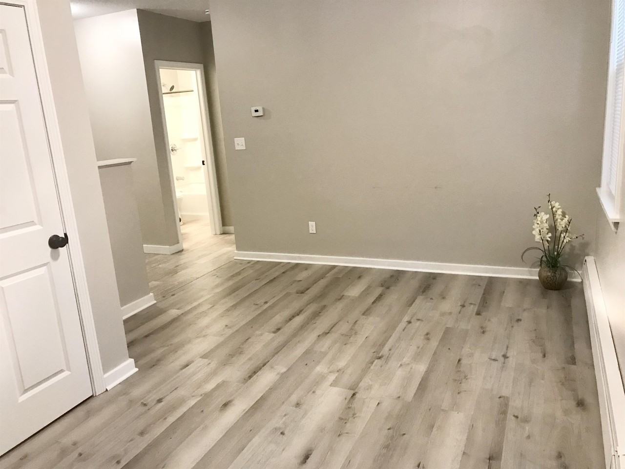 10 Harlow St #D - Photo 2 of 12