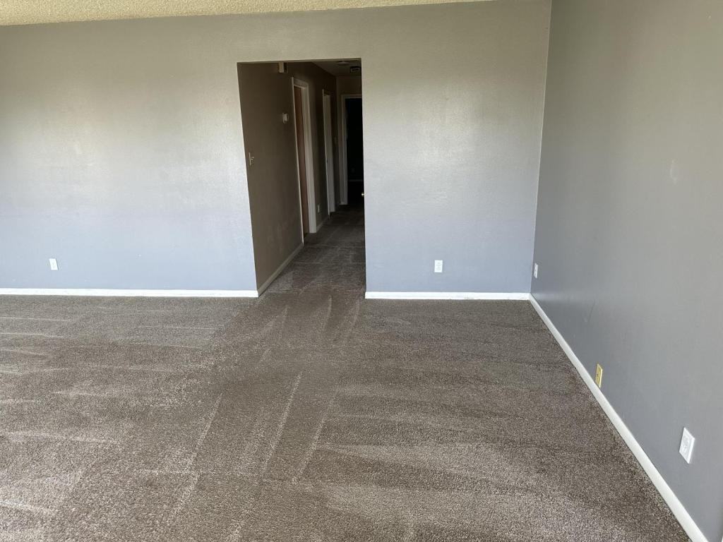 120 E Monroe Ave - Photo 3 of 16