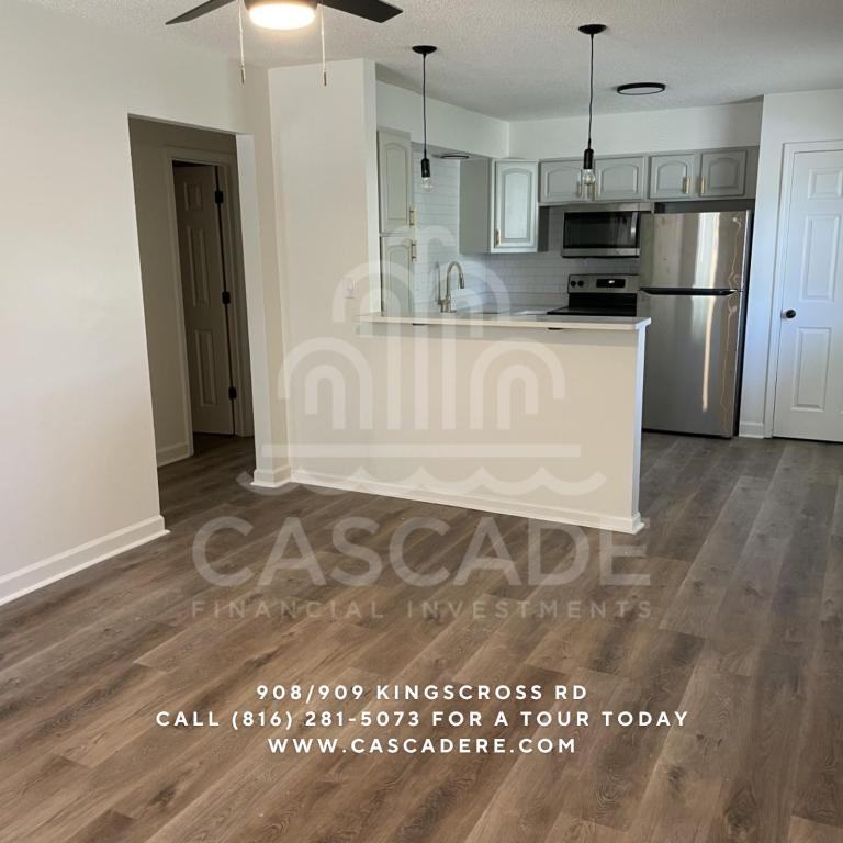 909 Sw Kingscross Rd - Photo 3 of 5