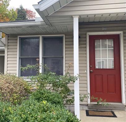 400 E Main St - Photo 2 of 7