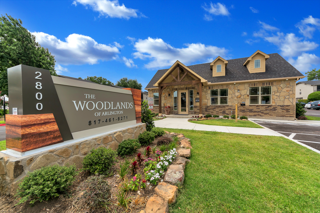 The Woodlands of Arlington Apartments 2800 Lynnwood Dr, Arlington, TX 76013 Zumper
