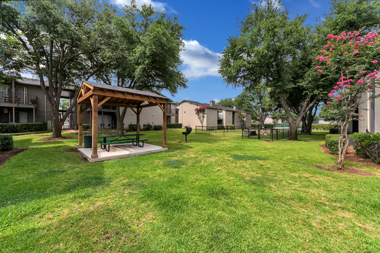 The Woodlands of Arlington - Photo 5 of 27