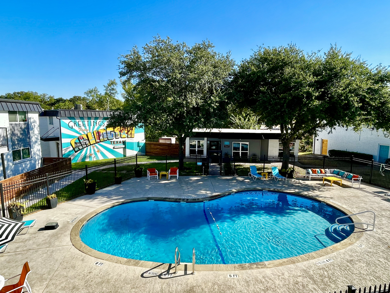 Bowen of Arlington Apartments - Photo 4 of 25