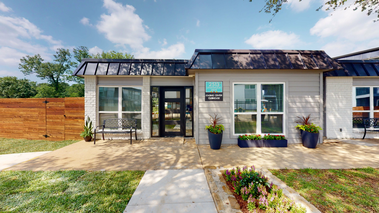 Bowen of Arlington Apartments - Photo 6 of 25