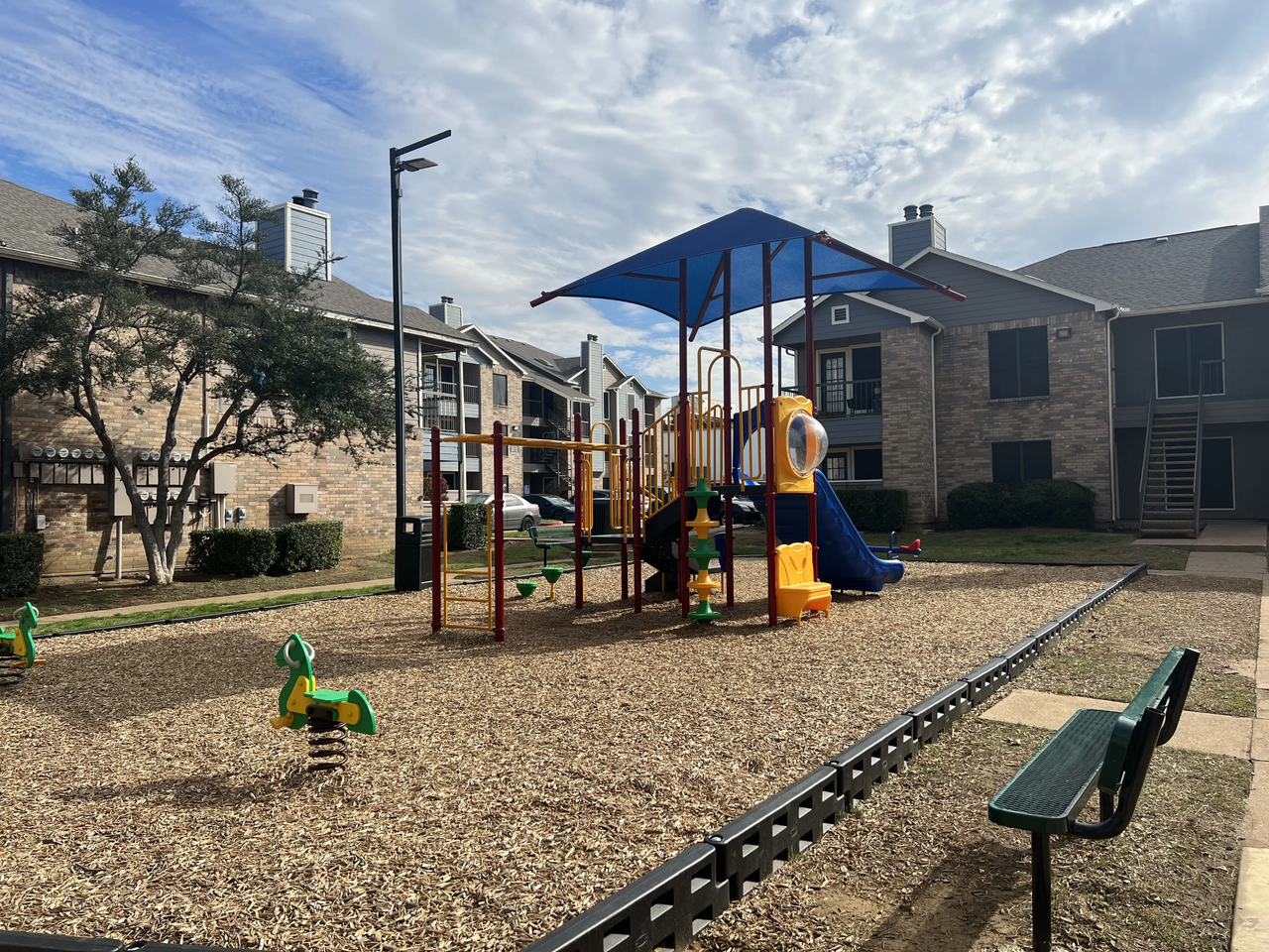 Springfield Crossing Apartments - Photo 7 of 21