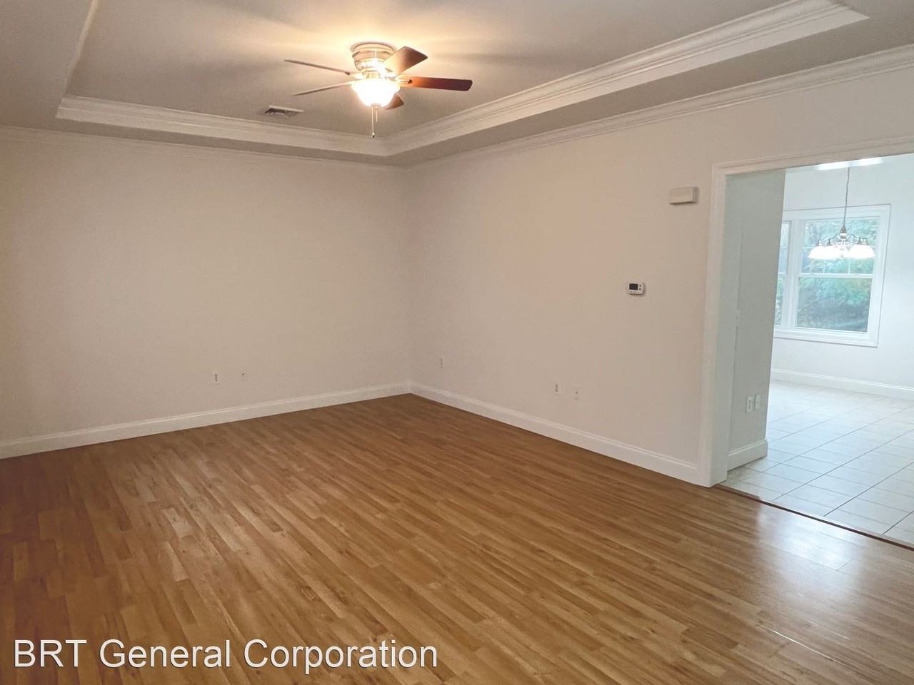 Hillside Terrace - Beautiful 3BR/2.5Bath Townhouses with 2 Car Garages - Photo 3 of 7