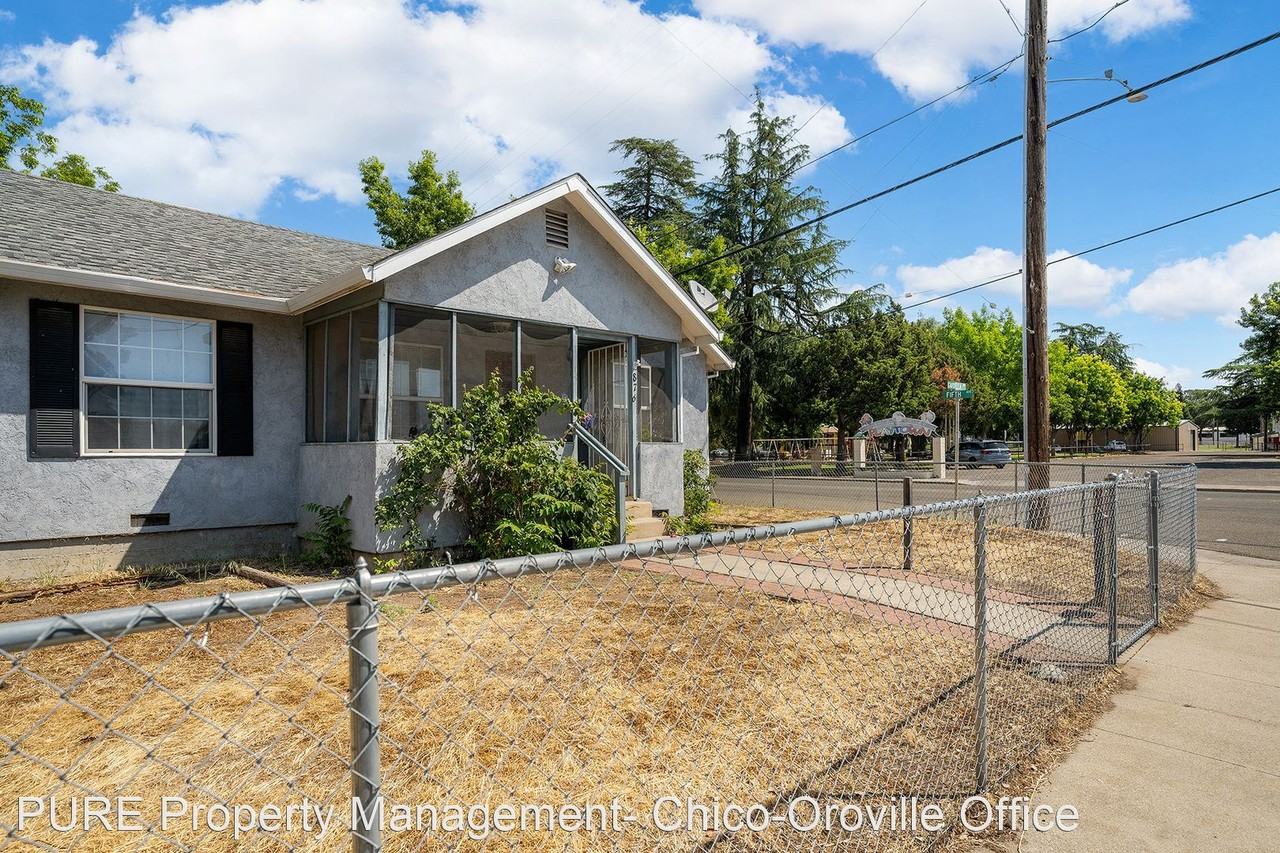 2 Bed 1 Bath Home - Photo 2 of 20