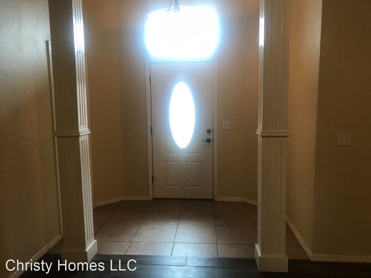 8406 Barstow Dr - Photo 3 of 16